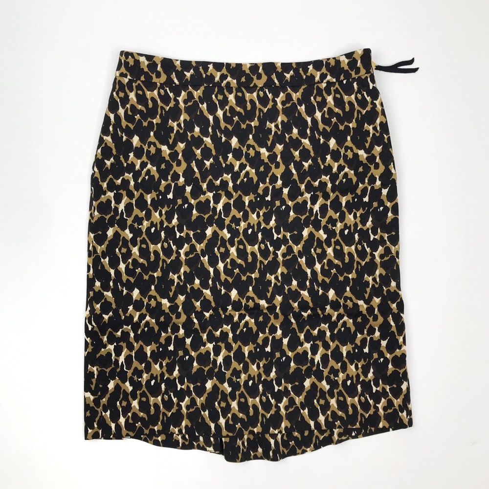 ANN TAYLOR Petite leopard animal print skirt size 2 Petite